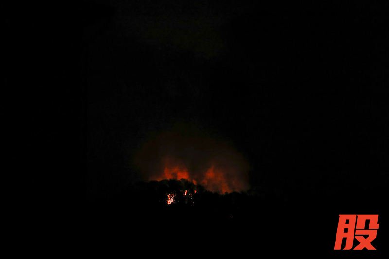 当地时间2026年1月3日，委内瑞拉加拉加斯，美军轰炸委内瑞拉境内目标，当地发生多起爆炸。图/IC photo